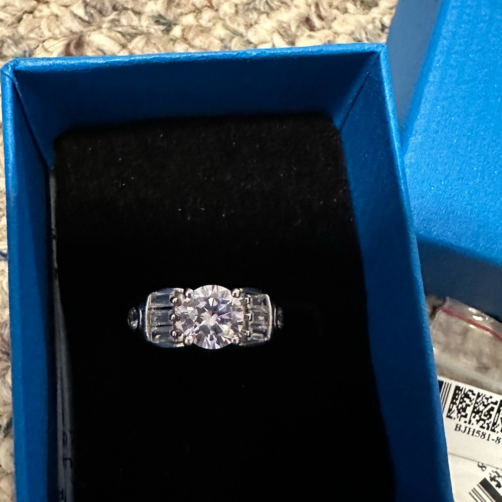 CZ round and baguette ring